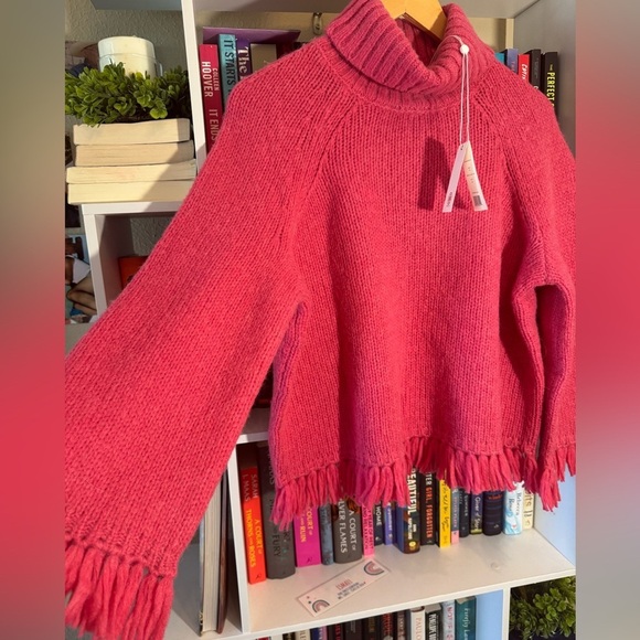 NWT Tory Burch Jennifer Sweater Hibiscus Flower Cropped Fringe Turtleneck Medium - Picture 2 of 9